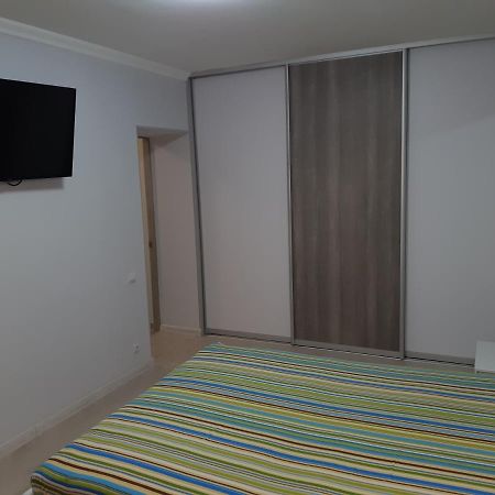 Apartment Near Stadio Metalist Kharkiv Carcóvia Exterior foto